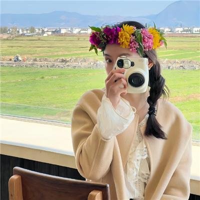 球场艳侣